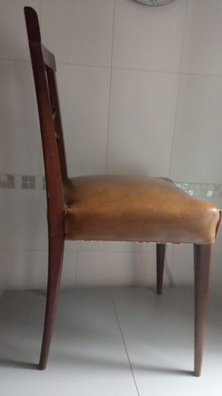 6 sillas de castaño