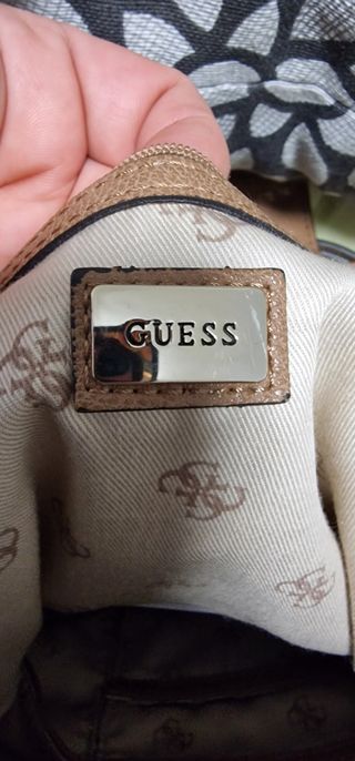 Mochila guess