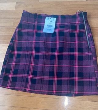 Falda de cuadros rosa