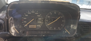 Cuadro de instrumentos Volkswagen Golf III f_06847