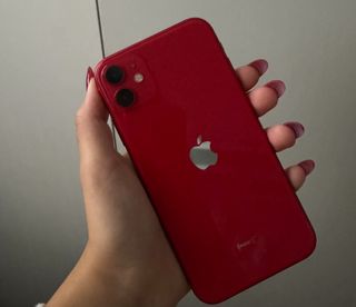 iphone 11 rojo de 64gb