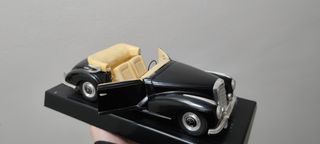 Maqueta mercedes Benz 300S (1955)