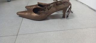 Zapatos fiesta. marca ADAMA