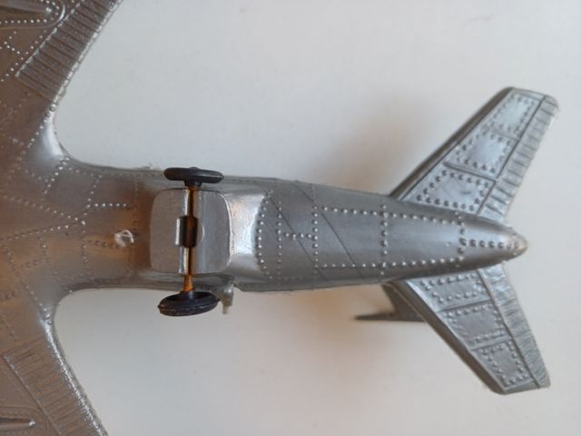 AVIÓN juguete antiguo