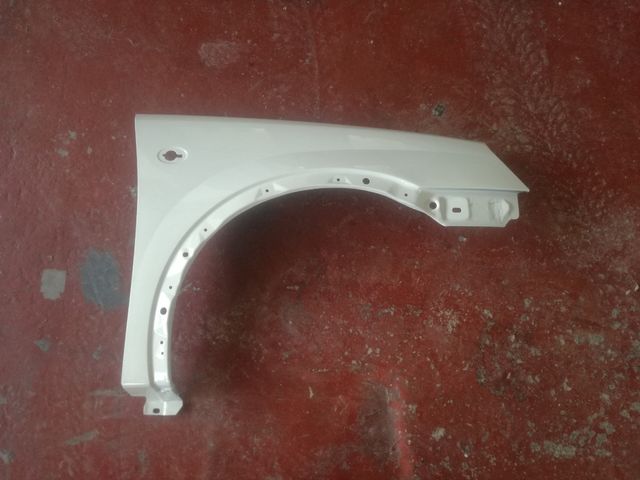 Aleta del.dch Opel corsa C combo