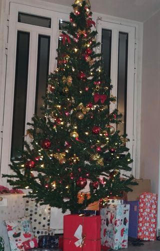 Árbol de Navidad artificial