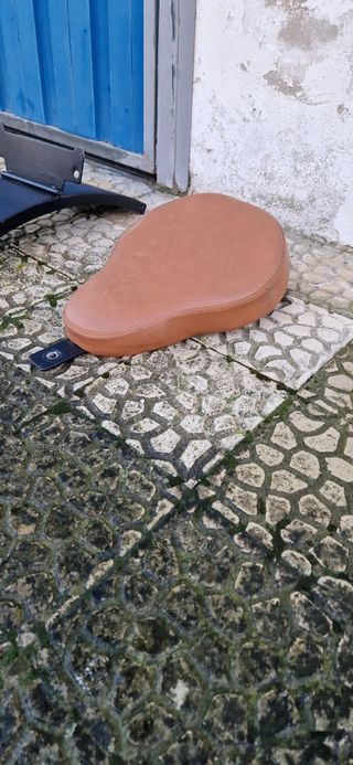 Sillín monolaza moto