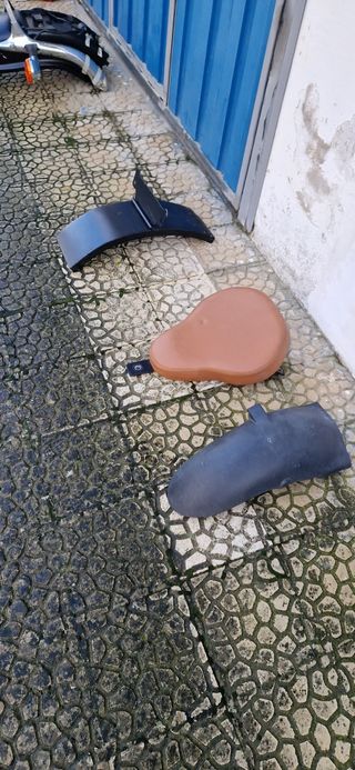 Sillín monolaza moto