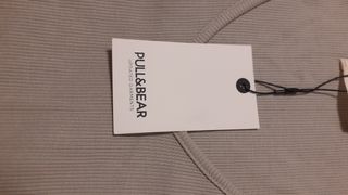 Camiseta gris verdosa Pull&Bear m/c