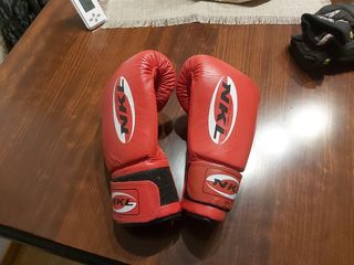 GUANTES DE BOXEO, NFL,NO HAGO ENVÍOS