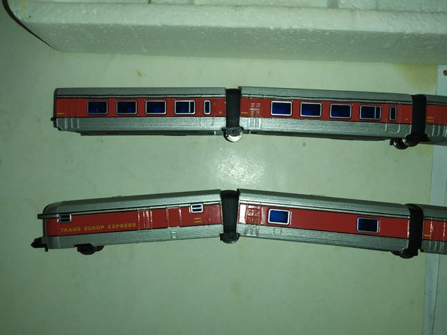 Talgo III Trans Europ Express-Escala N