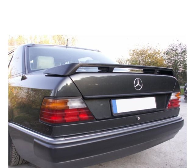 Aleron HELLA de Mercedes-Benz W124 sedan