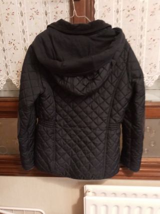 Abrigo colegio niña