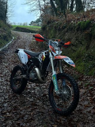 ktm 125 exc 2t