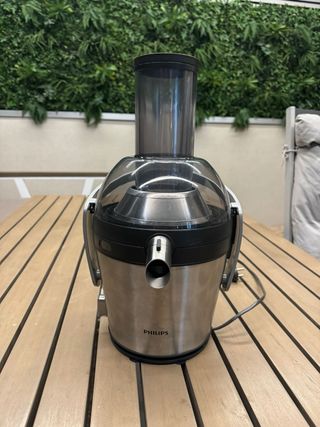 Licuadora Philips de 1000 watios