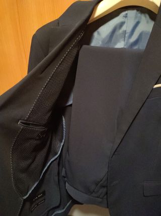 Traje chaqueta hombre azul marino. 