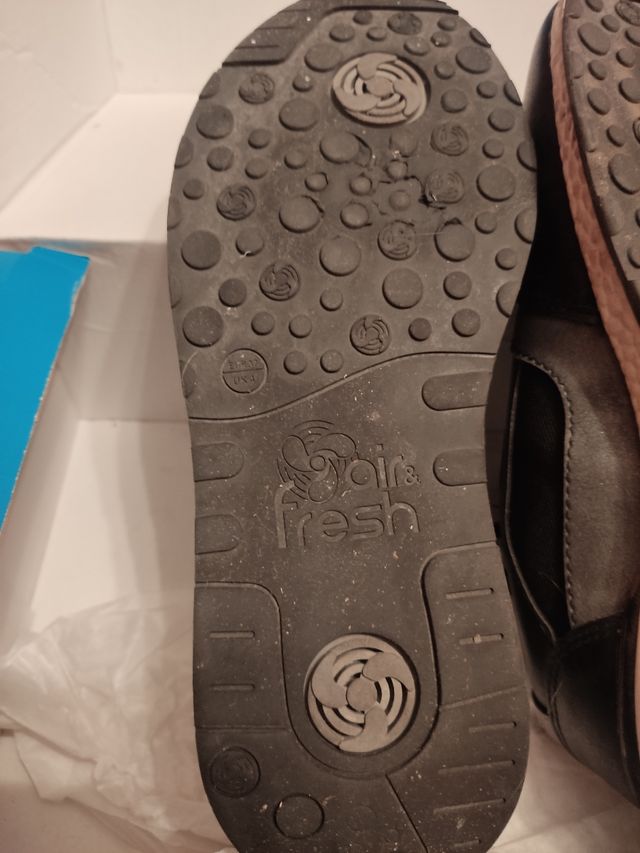 Zapatillas talla 37 con caja original