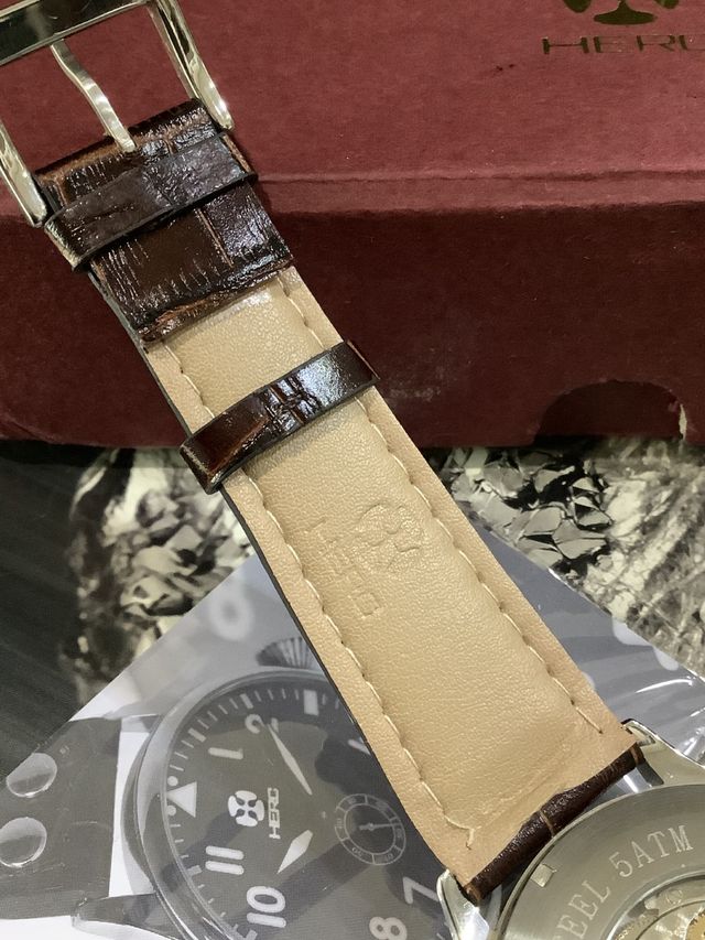 RELOJ HERC AUTOMÁTICO " BIG " CAJA 43,5 mm. -