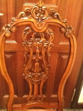 SILLAS DE MADERA ANTIGUAS