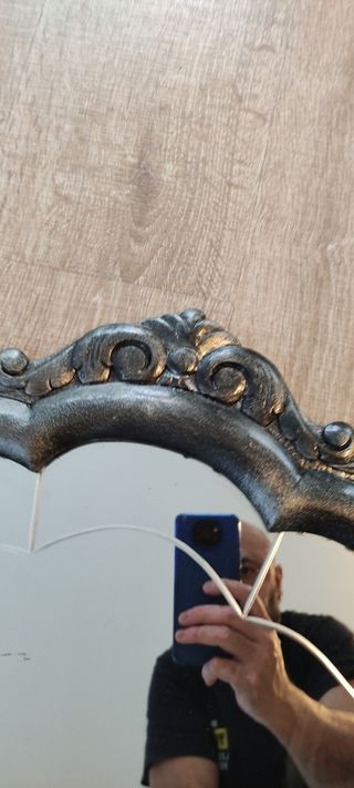 Espejo restaurado en negro y plata