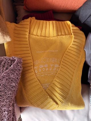 Jersey amarillo. Talla M