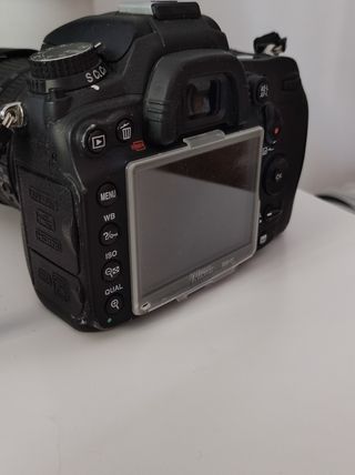 Cámara digital réflex Nikon D7000