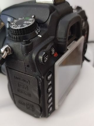 Cámara digital réflex Nikon D7000