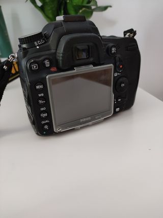 Cámara digital réflex Nikon D7000