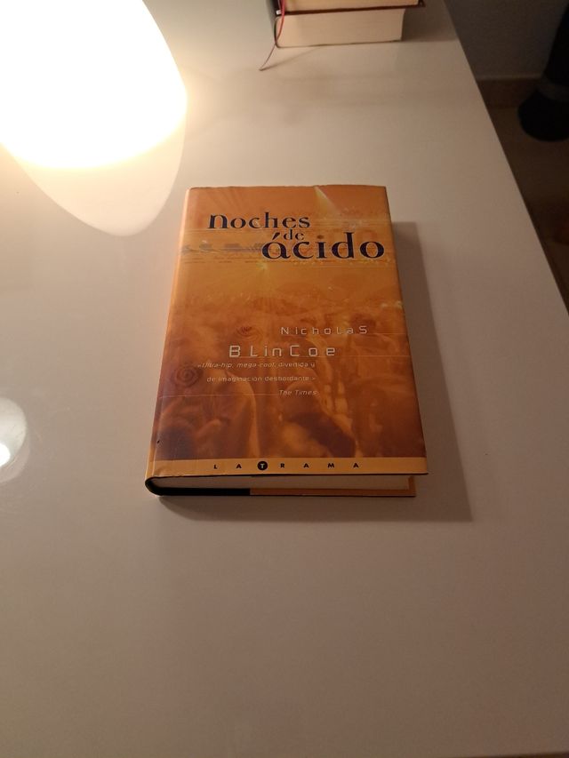 Noches de ácido