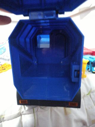 Camión de la basura juguete electrónico