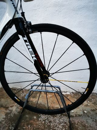 Bicicleta Trek Madone 6.9 Carbono