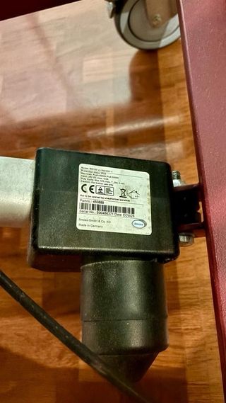 Cama eléctrica articulada