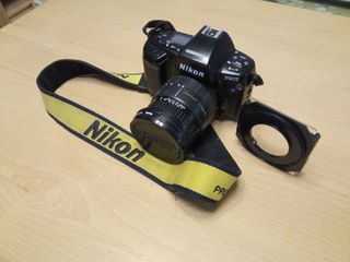 Cámara de fotos Nikon F90X