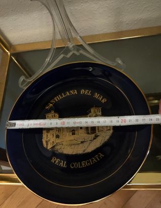 PLATO DE PORCELANA "SANTILLANA DEL MAR"