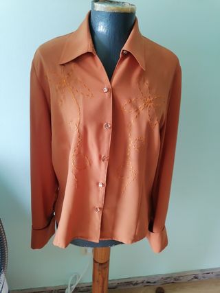 Blusa calidad fina y elegante T grande