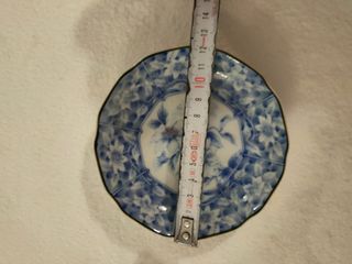 PLATO DECORADO DE PORCELANA JAPONESA