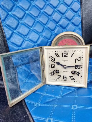 Reloj antiguo