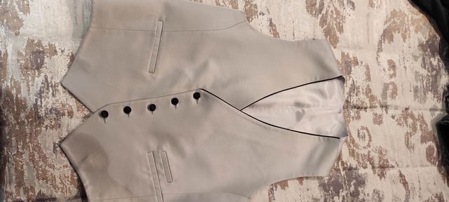 Traje de novio negro