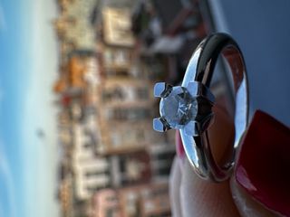 Anillo oro blanco 18 quilates y diamante