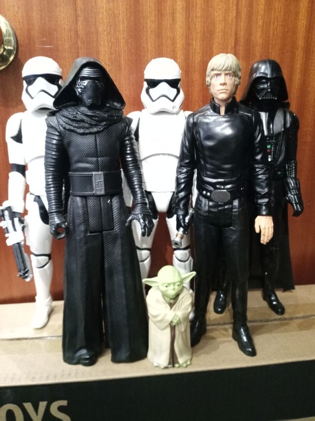 Figuras star wars titan