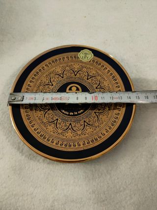 PLATO DE PORCELANA ÍNDALO DE LA SUERTE (ALMERÍA)