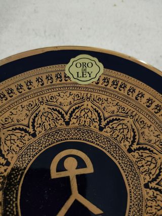 PLATO DE PORCELANA ÍNDALO DE LA SUERTE (ALMERÍA)