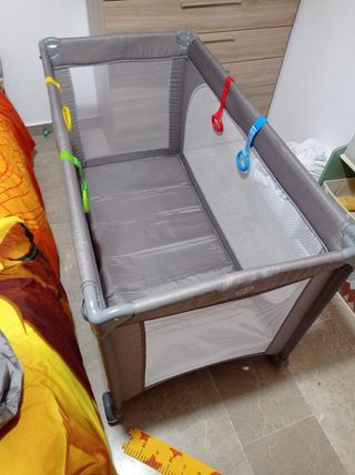 Cuna de viaje asalvo