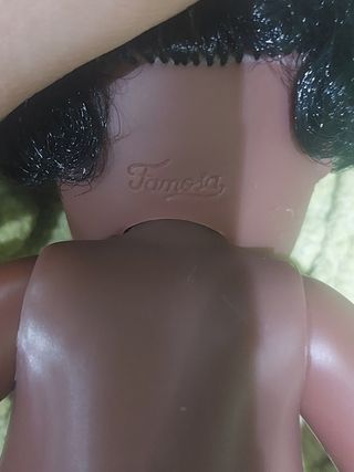 MUÑECA BARRIGUITA DE FAMOSA