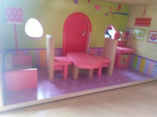 Casita de madera EUREKAKIDS