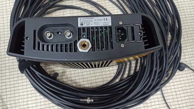 Modulador y radiadores IR Sennheiser