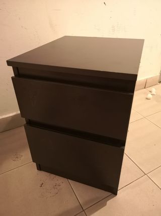 Cómoda / Mesilla de noche