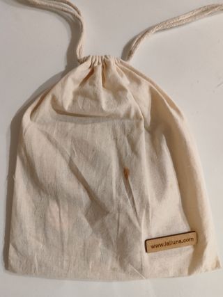 Tres en raya de diseño natural. Madera