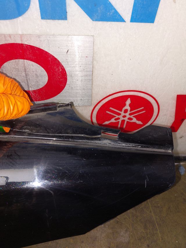 tapa trasera derecha honda s-wing 125cc