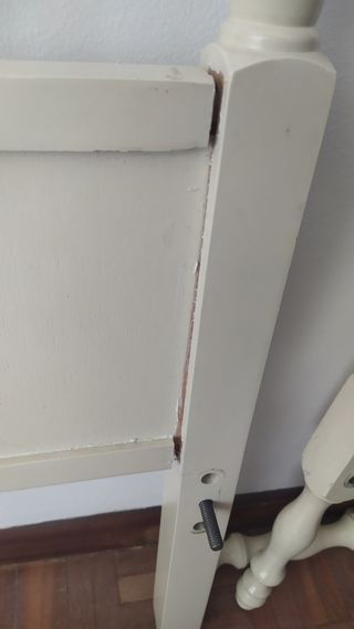 Cabecero y piecero de cama antigua